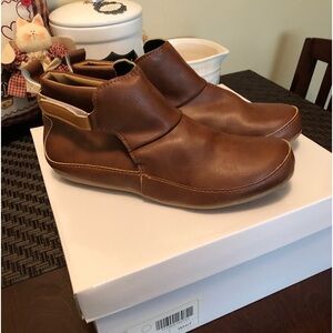 🥳 MATA CAMEL COLOR ANKLE BOOTS